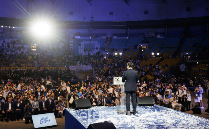 [포토]이재명, 더불어민주당 대표 수락연설