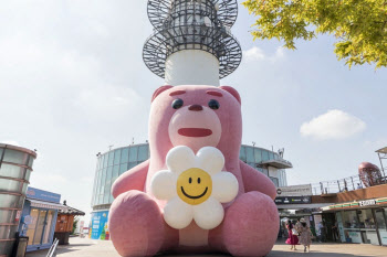 롯데홈쇼핑, 남산타워에 ‘벨리곰’ 전시…위글위글과 팝업도