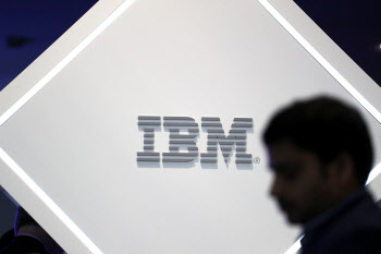 미·중 갈등 여파…IBM 中 연구소 폐쇄 1000명 해고