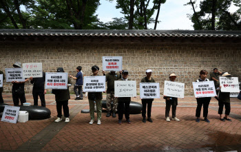 '아리셀 참사 후' 이주노동자 소방교육센터 개소…제도 정비도 시급