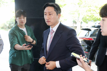 HD현대 정기선 "수익성 고려해 조만간 MRO 수주 추진"