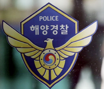 '로프가 가슴을 팍' 심정지 왔던 30대 선원 …응급조치로 소생