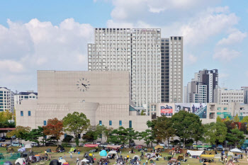 "시민 편의가 우선" 과천시민회관 리모델링 전면 재검토