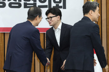 당정 "응급실 인건비 국가재정 지원…추석 전 협의체 노력"(상보)