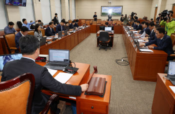 22대 첫 국감 앞두고 與野 증인 신경전…기업인도 대거 출석 요구