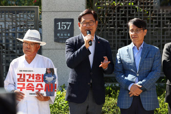 송영길, '신의한수' 상대 손배소 패소…法 "허위 증명 안돼"