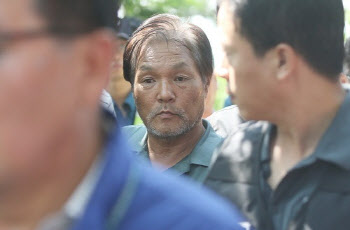 “관리 부재가 부른 참사”…여성 등산객 살해한 전과자 