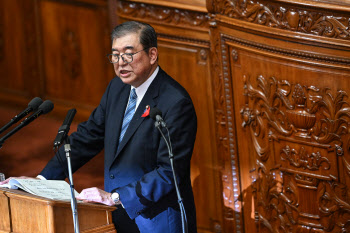 日국민 10명 중 7명 "이시바 내각, 정치 신뢰 회복 기대 안해"