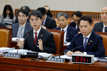 김완섭 장관 “수용성 높은 일회용컵 회수 방안 만들어야”[2024 국감]