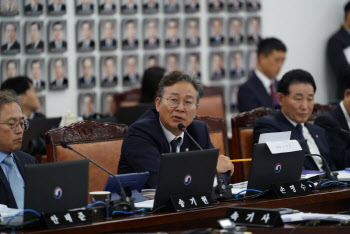 두고 내린 손님 물건 ‘슬쩍’한 청소원…3년간 28명 적발[2024 국감]