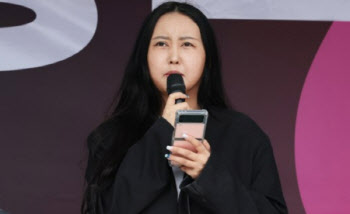 정유라 “한강 ‘역사 왜곡’ 소설로 노벨문학상 수상”