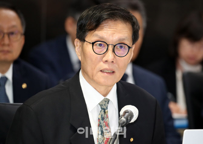 이창용 "부동산 가격 조정 과정…정부 정책 강력"[2024국감]