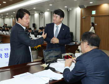 野 "명태균, 3월 21일 부산발 서울행 비행기 탔나"