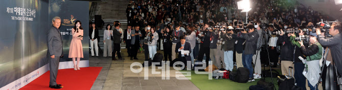 [포토]박근형, 제11회 이데일리 문화대상 참석