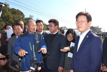 '北 확성기 피해' 접경지 찾은 이재명 "힘 절제한 평화유지 필요"