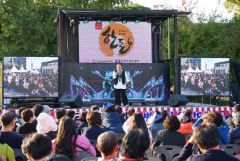 [포토] 한돈 명예대사 이용식 뽀식유랑단