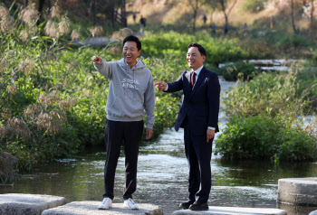 [포토] 강남구, 세곡천 수변감성 명소로 재탄생