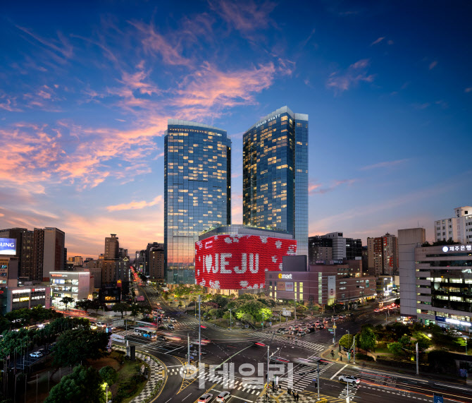 롯데관광개발, 3분기 영업이익 동기比 64배↑…"역대 최고 기록"