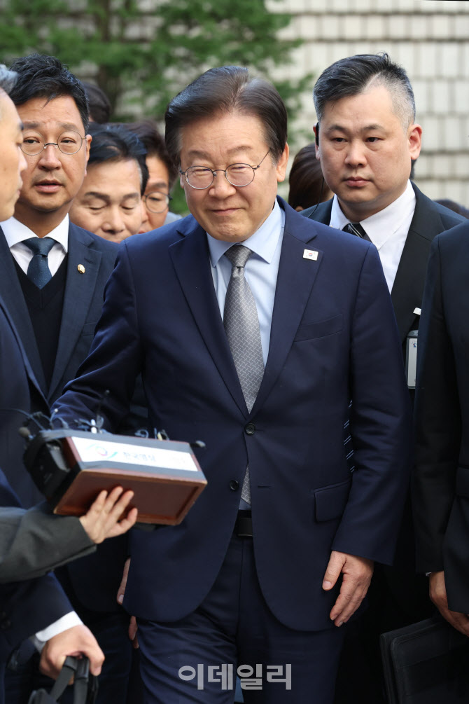 [속보]法 "이재명, 김문기 몰랐다 발언 진실하다 믿기 어려워"