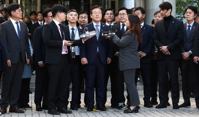 野의원들, 잇딴 '李판결' 성토 메시지…"정치적 사법살인"