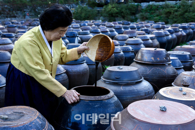 한국 전통 장(醬)의 신세계…간장 명인의 52년 비법은