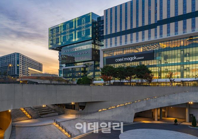 코엑스마곡 개장효과…일대 식당·카페 등 매출 30% 증가