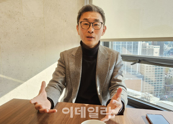 "변호사, 직역 수호하려면 '리걸AI' 잘 활용해 무기로 써야"