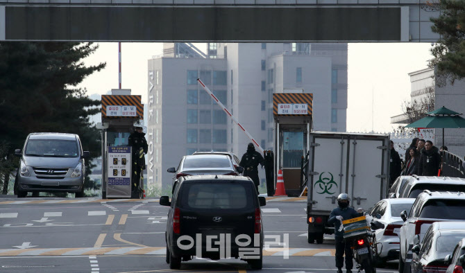 [포토]공조본, 대통령실 압수수색 또 시도