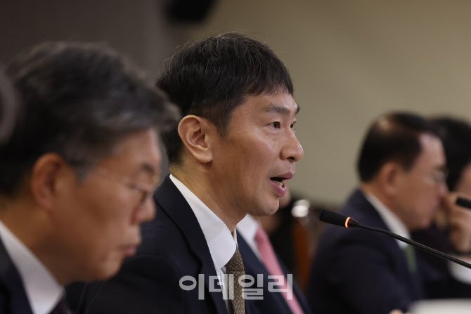 [포토]이복현 금융감독원장 발언