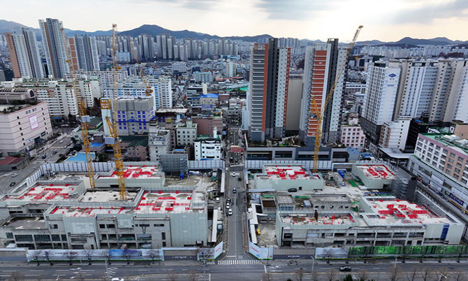 HDC현산 광주 화정 아이파크 해체 완료…"이름 바꾸고 재시공"