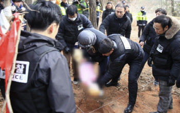 "5살 딸 집에서 사라졌다"…거짓 연극 벌인 부부