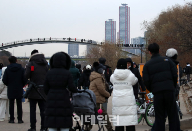 [포토]서울에선 보이지 않은 새해 첫 일출