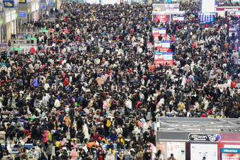 춘절 여행 특수 바라는 중국 “외국인 관광객 몰려온다”