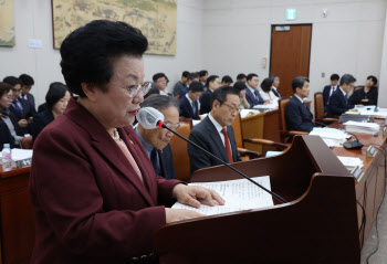 국교위, ‘내홍’ 교육발전전문위 위원 전원 교체