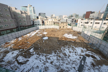 올해도 쉽지 않다…기업신용도 또 '내리막길'