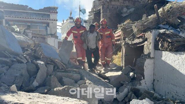 崔 대행, 中 시진핑에 '티베트 강진' 위로전 발송