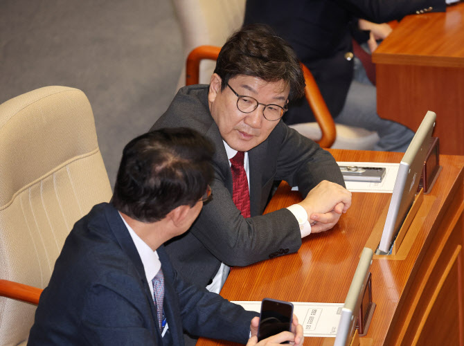 권성동, 최상목에 내란 특검법 '거부권 행사' 요구