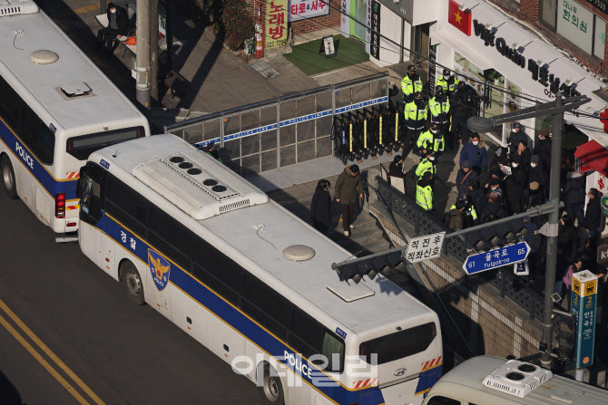 [포토] 헌재 주변 통제