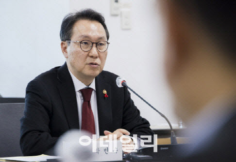 박민수 복지부 차관, 의료현장 점검…“연휴 노고에 감사”