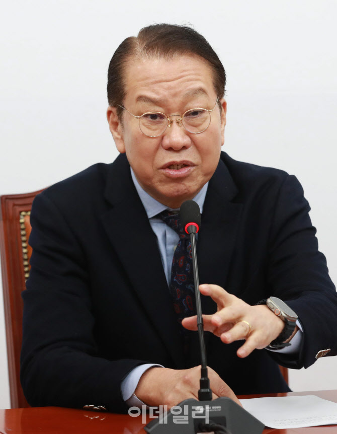 [포토]'발언하는 권영세 비대위원장'