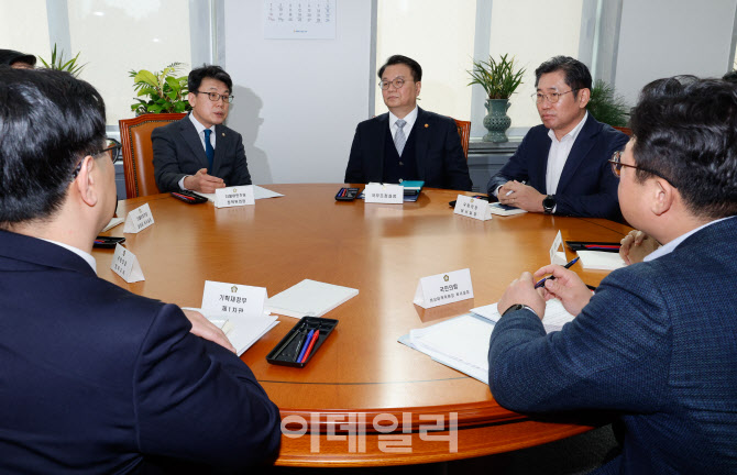 여야정, 20일 국정협의회 ‘4자회담’ 개최…추경·연금개혁 등 논의