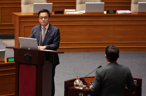 최대행 “추경, 여야정협의체 논의가 기본원칙…관세, 미국과 협의”(종합)