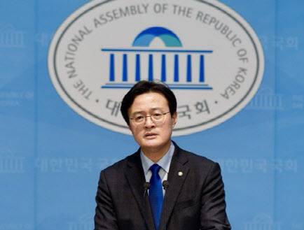 野채현일 "오세훈, 대권 눈 멀어 '한강개발사업' 무리하게 추진"