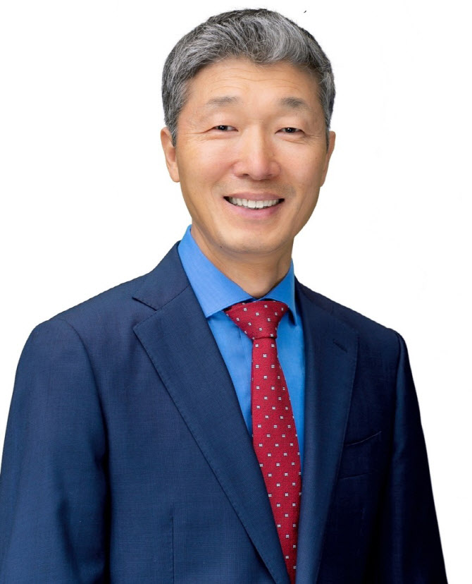 이봉주 웅진씽크빅 대표, 1년 만에 사의 표명…“후임 인선 중”
