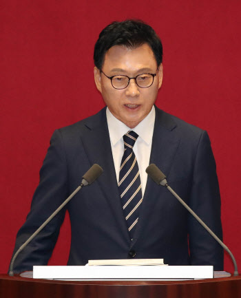 李 '중도보수 정당' 선언에…'비명' 박광온 "내 집 버리는 격" 비판