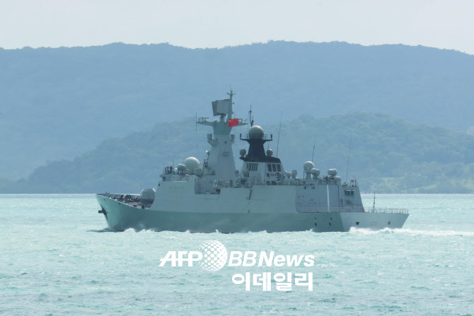 호주 EEZ 접근한 中 군함…남태평양 긴장감 고조