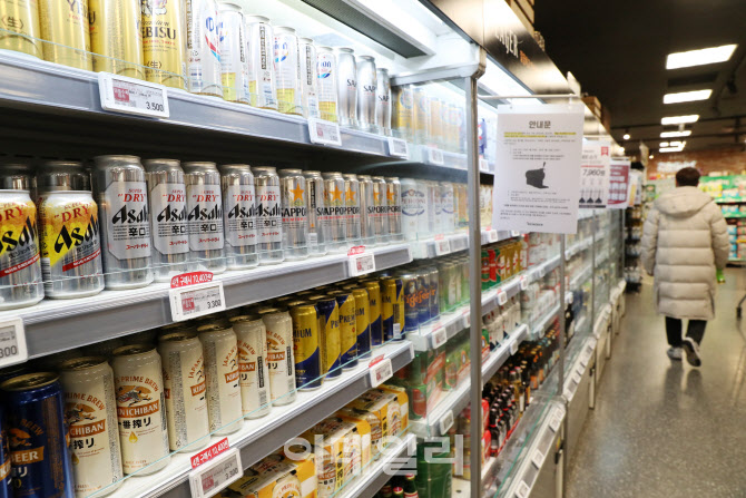 [포토] 가격 인상에 동참한 아사히 맥주
