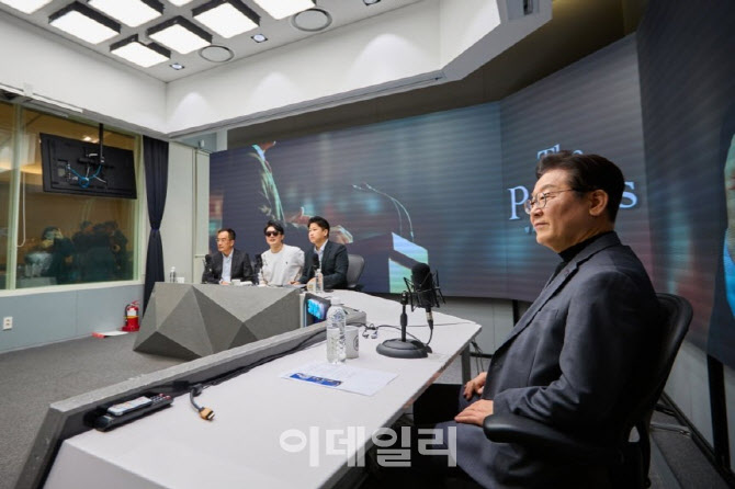 이재명 “1가구1주택자는 문제없어…부동산세금 가급적 손안대야”