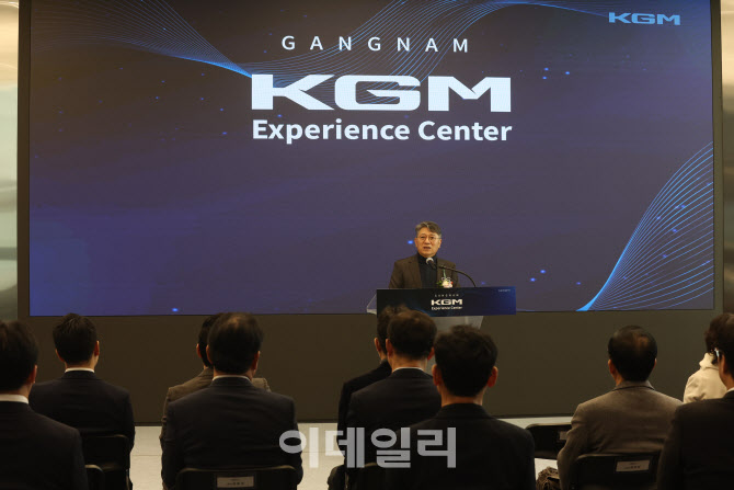 [포토]축사하는 곽재선 KG모빌리티 회장