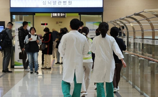 서울 유일외상센터도…“마취의사 부족, 야간·휴일 응급수술 중단”